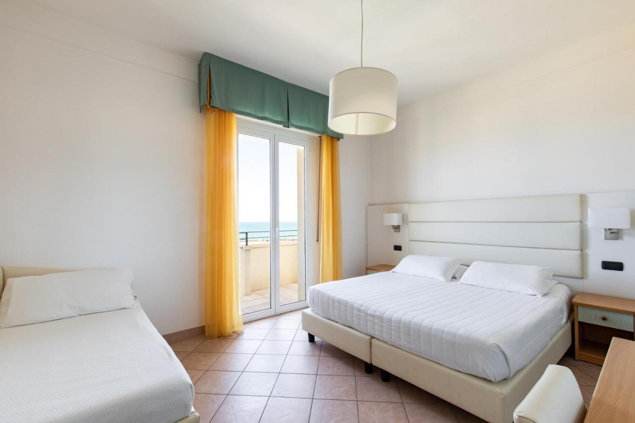 Hotel Palos Rimini Dış mekan fotoğraf
