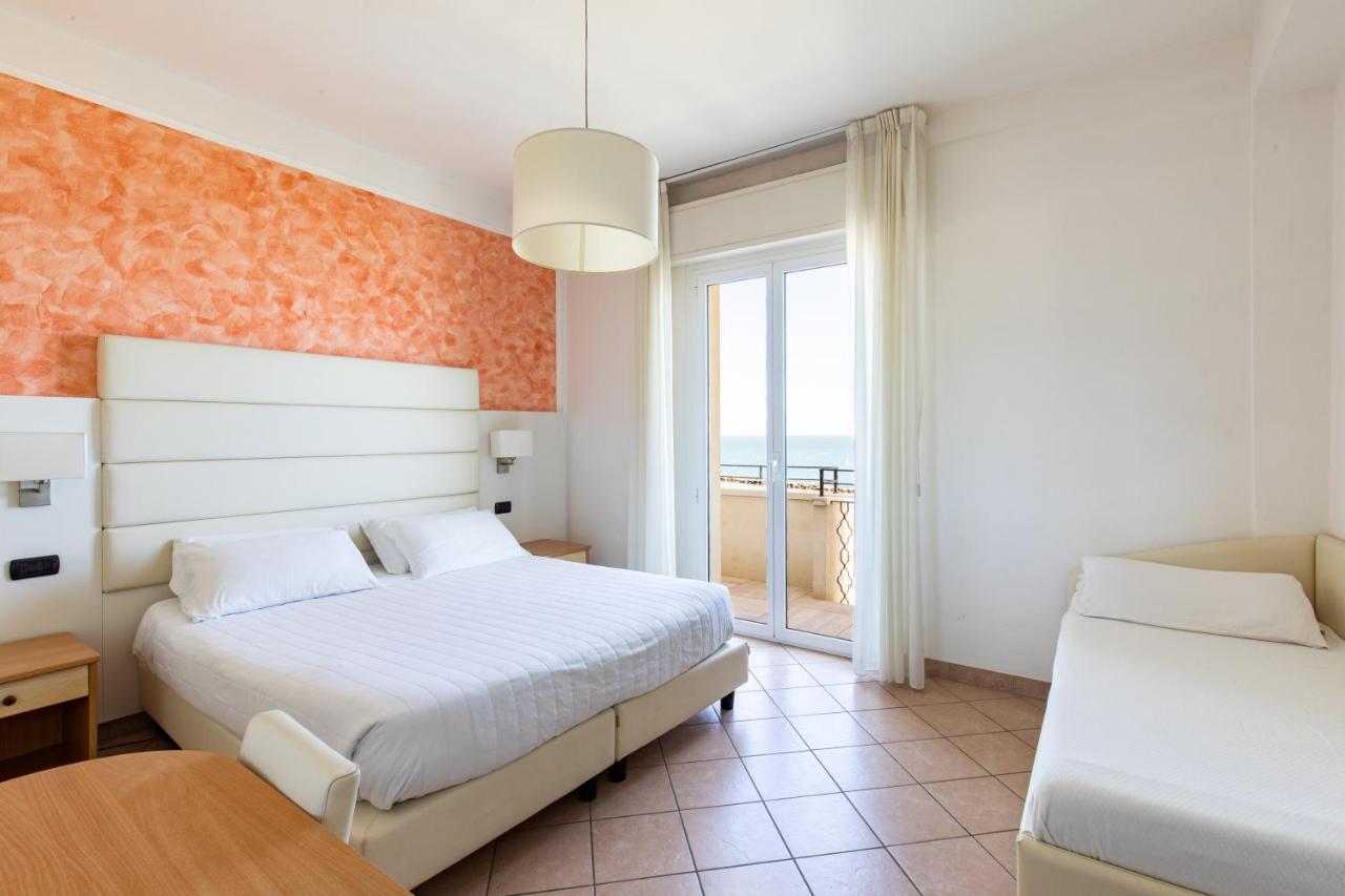 Hotel Palos Rimini Dış mekan fotoğraf